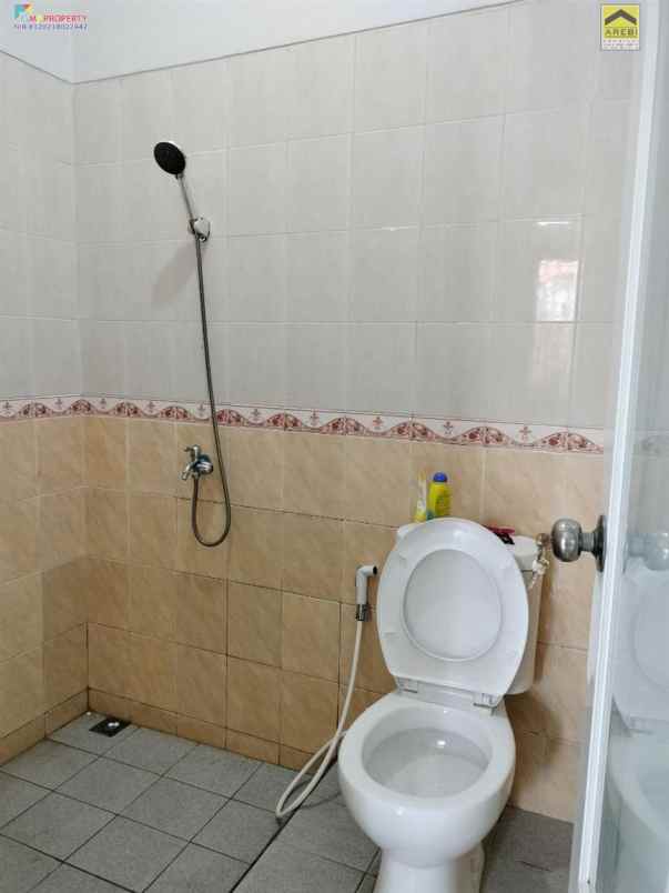 dijual rumah jagakarsa jakarta selatan