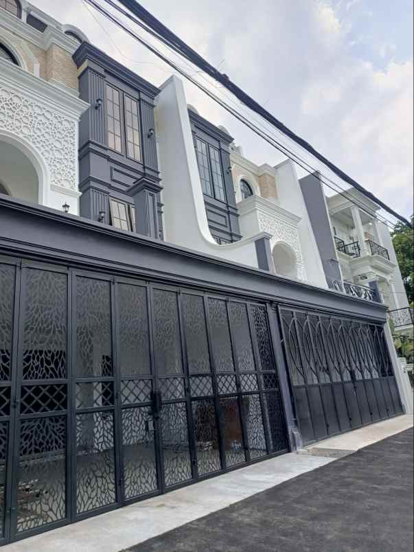 dijual rumah jagakarsa jakarta selatan