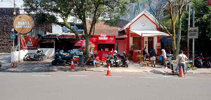 dijual rumah jalan aceh