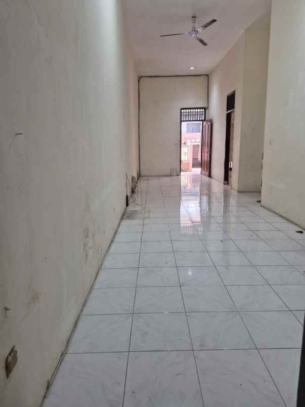 dijual rumah jalan bisma v blok 11