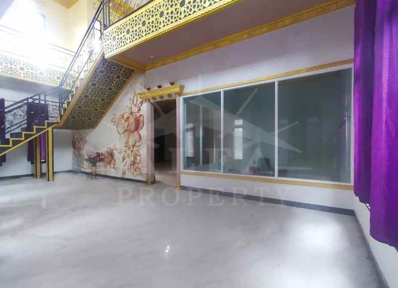 dijual rumah jalan dharma putra
