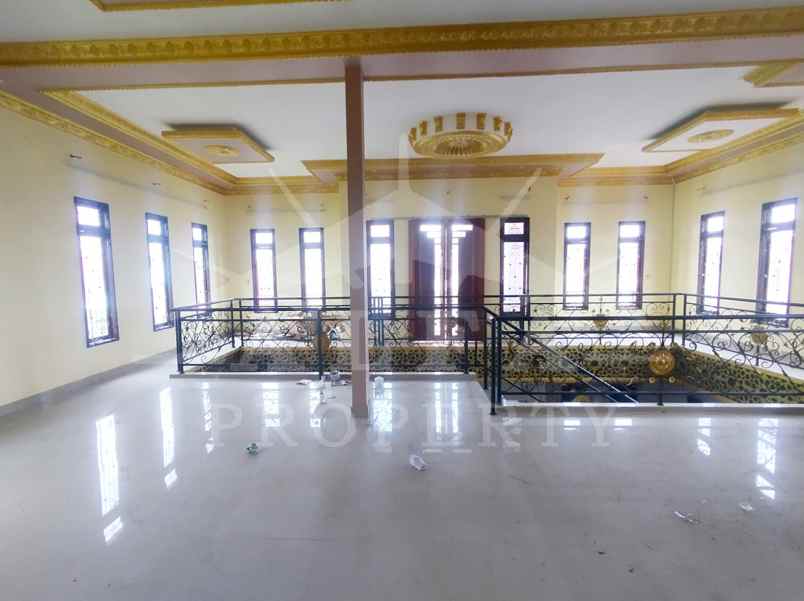 dijual rumah jalan dharma putra