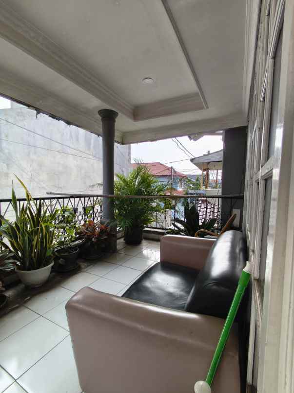 dijual rumah jalan kair ragunan ps minggu