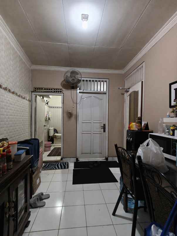 dijual rumah jalan kair ragunan ps minggu