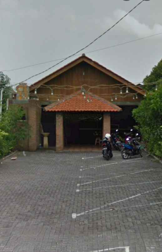 dijual rumah jalan kedung cowek