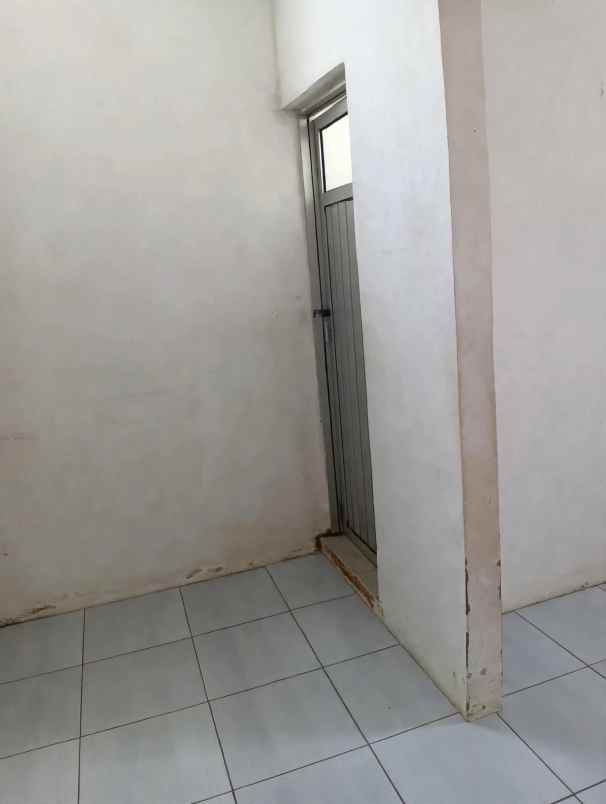 dijual rumah jalan merdeka sukmajaya depok