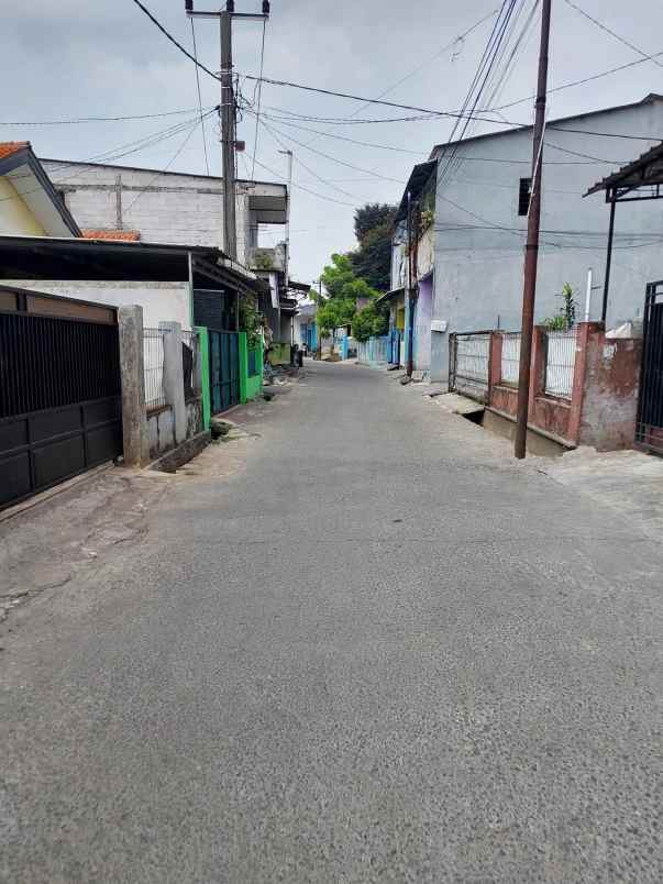 dijual rumah jalan merdeka sukmajaya depok