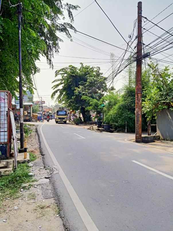 dijual rumah jalan pondok bambu raya