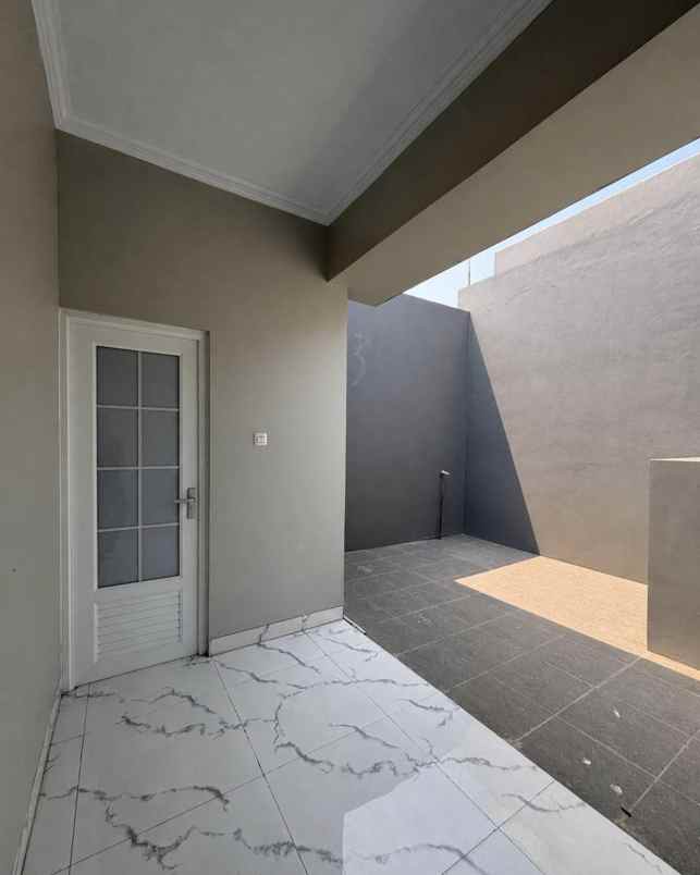 dijual rumah jalan raden sanim tanah