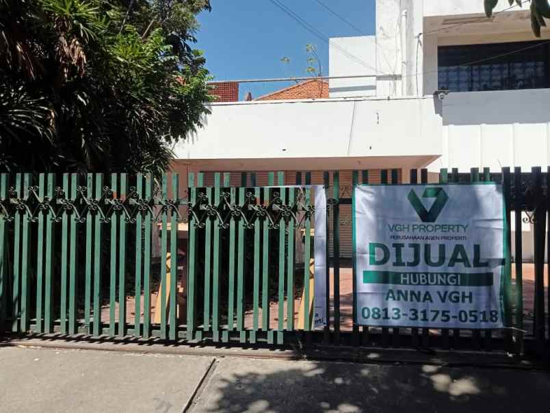 dijual rumah jalan raya darmo