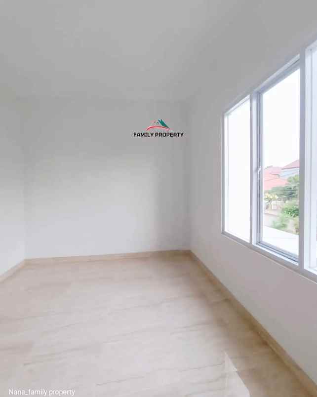 dijual rumah jalan raya kejaksaan