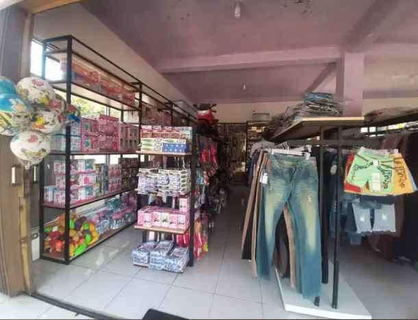 dijual rumah jalan raya lpmp