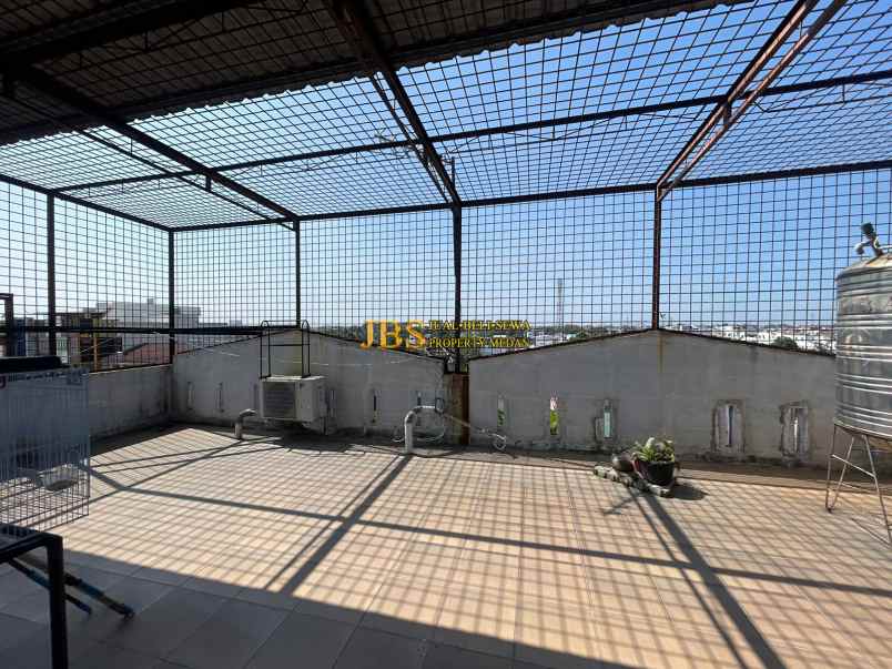 dijual rumah jalan t amir hamzah