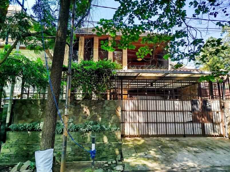 dijual rumah jarang ada rumah tinggal