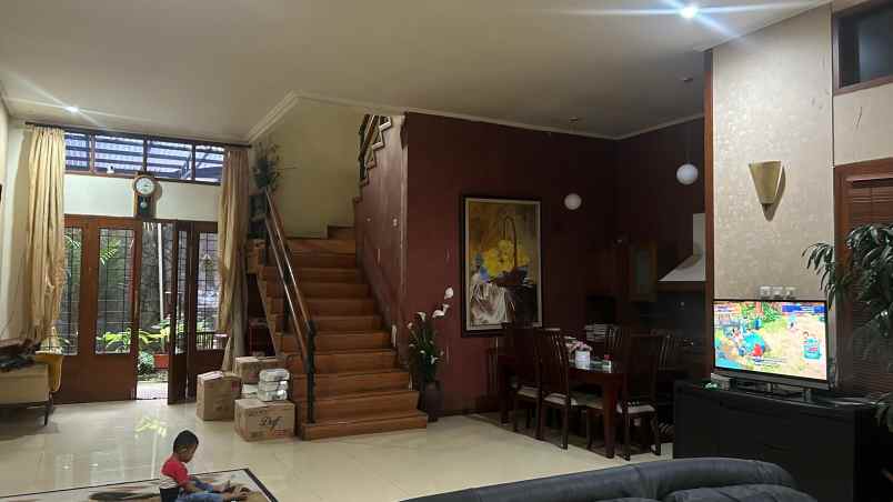 dijual rumah jarang ada rumah tinggal