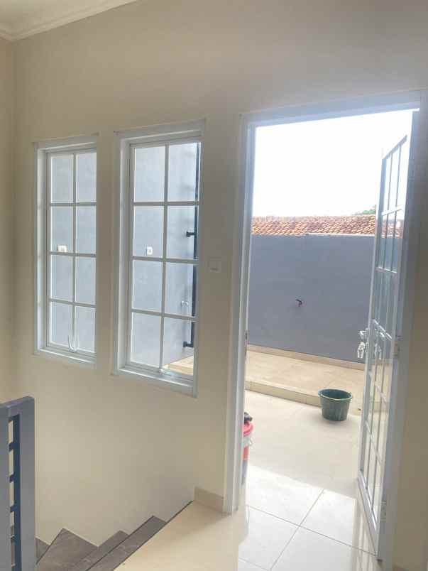 dijual rumah jatimekar