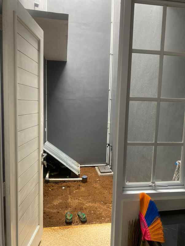 dijual rumah jatimekar