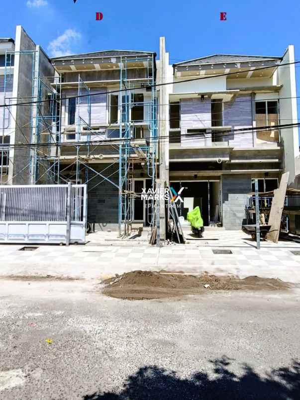 dijual rumah jemursari