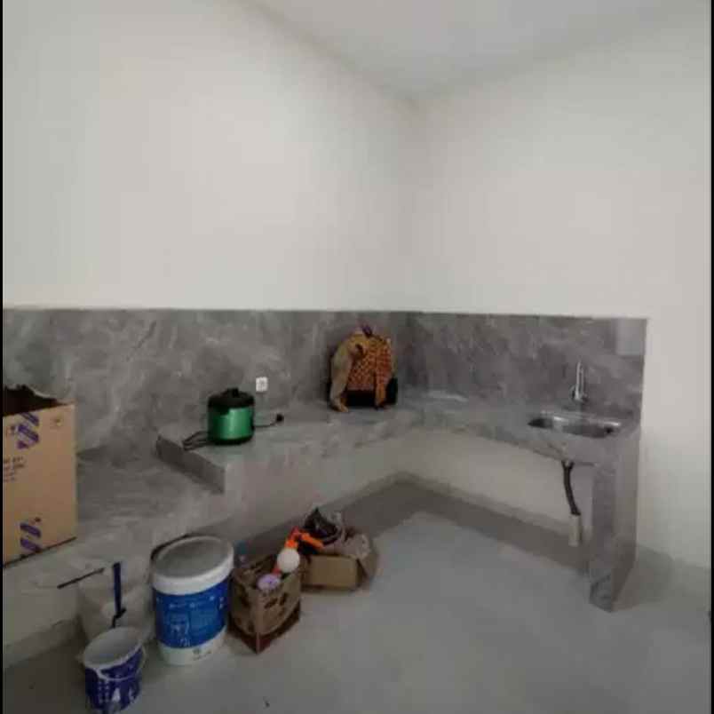 dijual rumah jemursari selatan