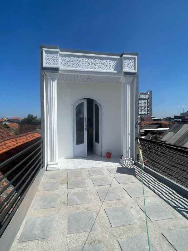 dijual rumah jetis wetan