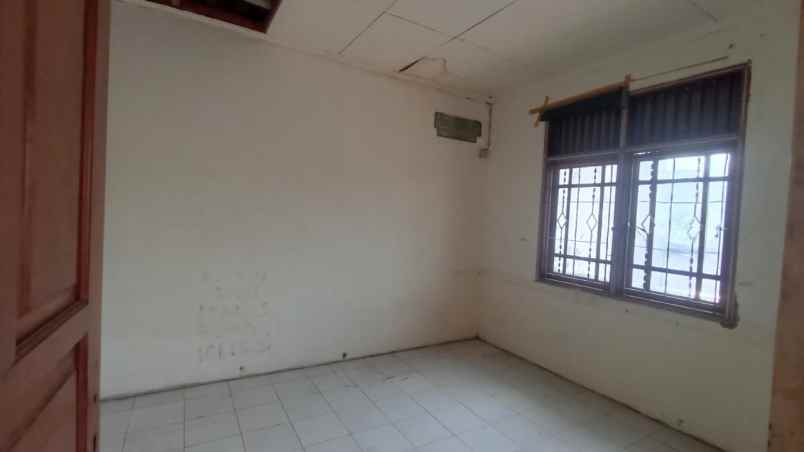 dijual rumah jl arteri kelapa gading