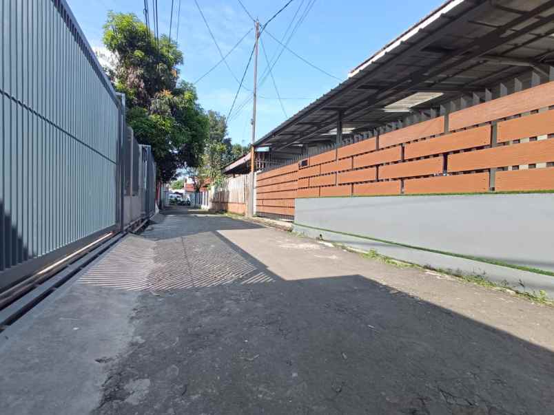 dijual rumah jl ciateul sawah kurung