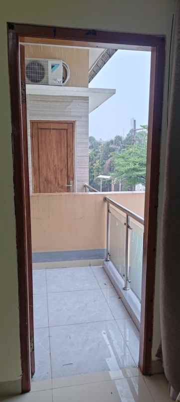 dijual rumah jl dipati unus the royal