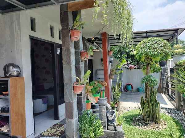 dijual rumah jl grojogan pandowoharjo