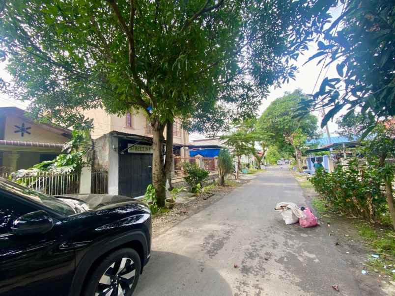 dijual rumah jl gunung sinabung