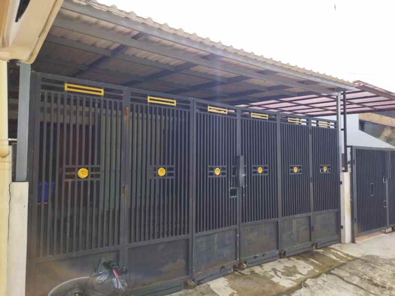 dijual rumah jl houkeri cisaranten