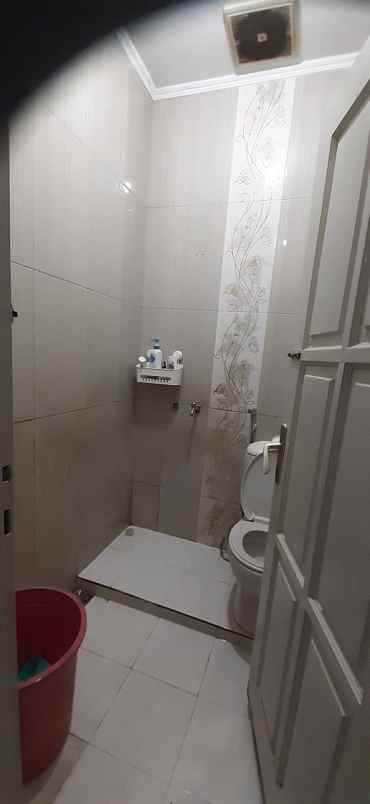 dijual rumah jl jupiter margahayu