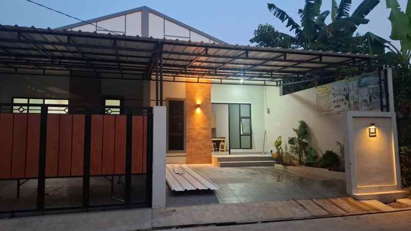 dijual rumah jl kebayunan