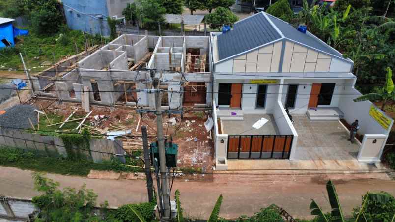 dijual rumah jl kebayunan