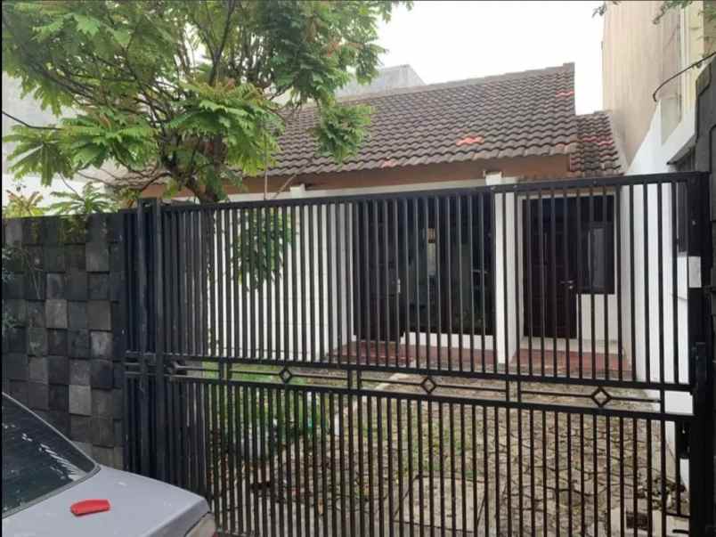 dijual rumah jl lamongan antapani bandung