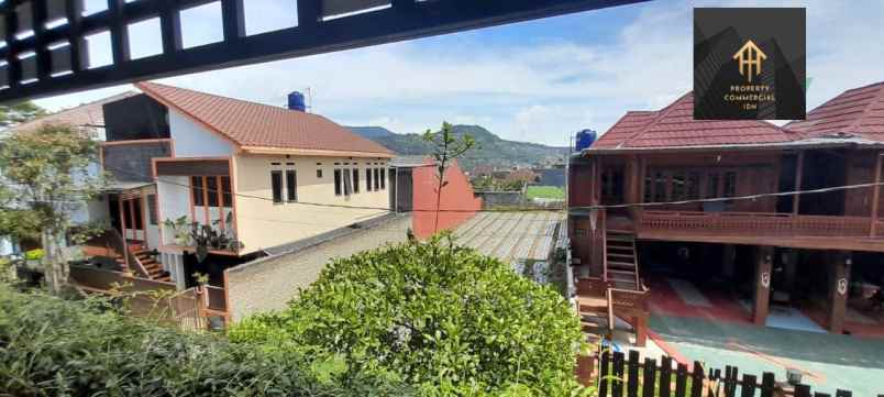 dijual rumah jl lembang