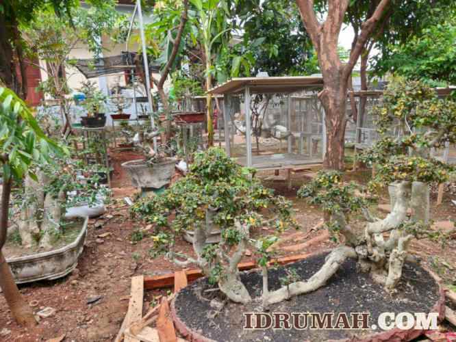 dijual rumah jl markan