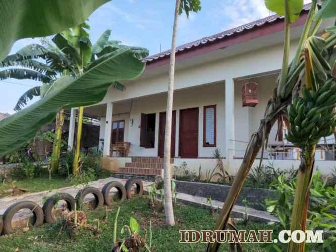 dijual rumah jl markan