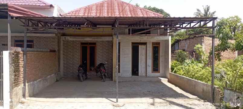 dijual rumah jl pembinaan hulu laut dendang