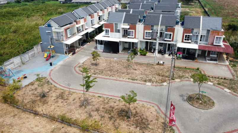 dijual rumah jl pesona rorotan utara
