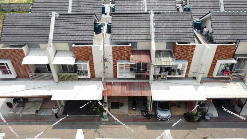 dijual rumah jl pesona rorotan utara