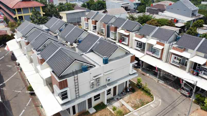 dijual rumah jl pesona rorotan utara