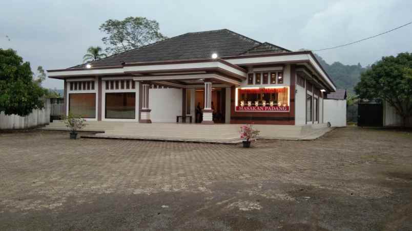 dijual rumah jl raya lempasing