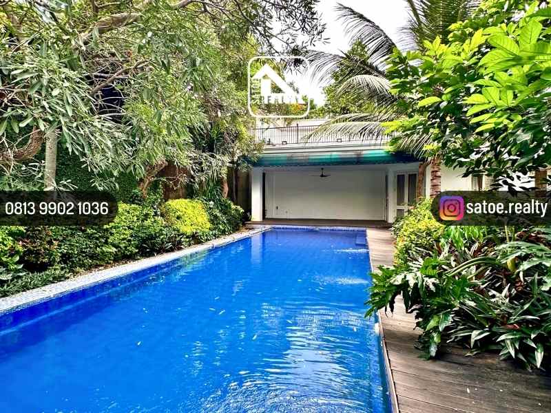 dijual rumah jl sriwijaya selong