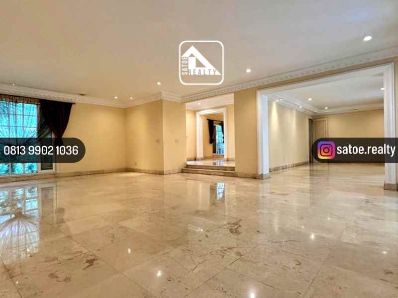 dijual rumah jl sriwijaya selong