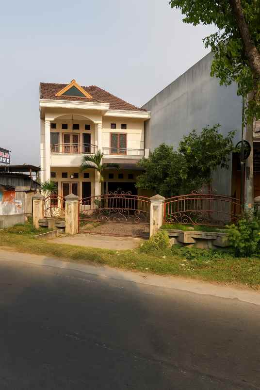 dijual rumah jl t a hamzah no 207