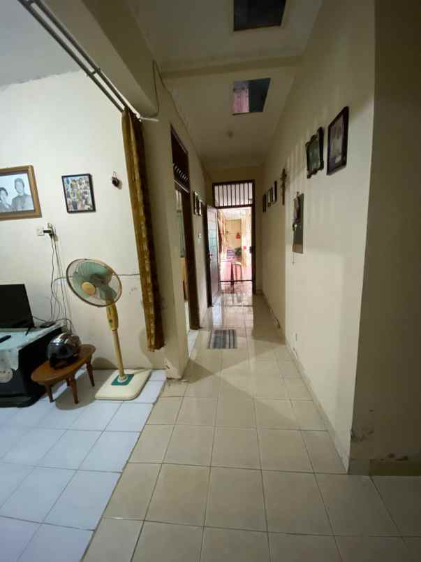 dijual rumah jl wonocatur gg manggis