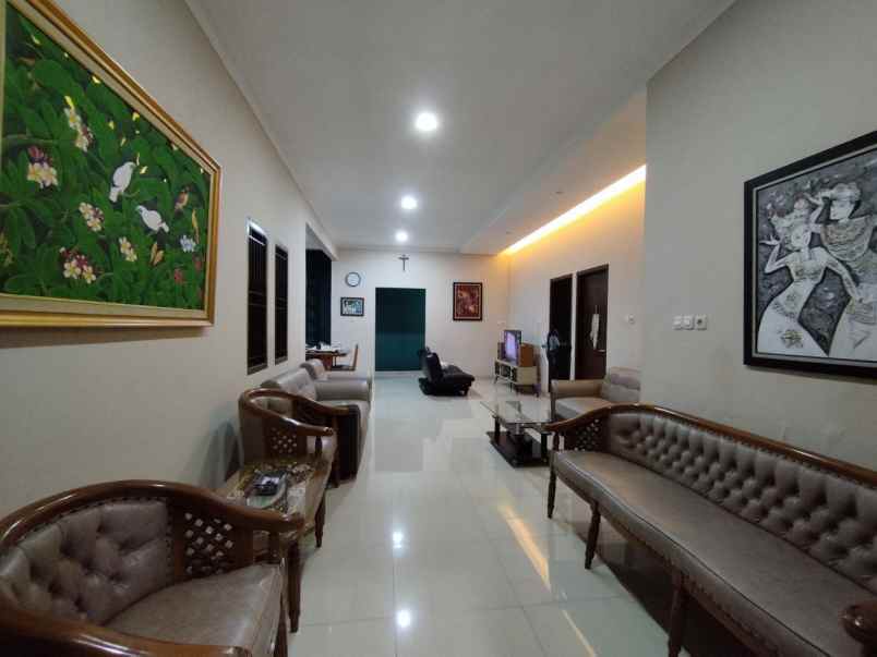 dijual rumah jln caman raya gang mesjid