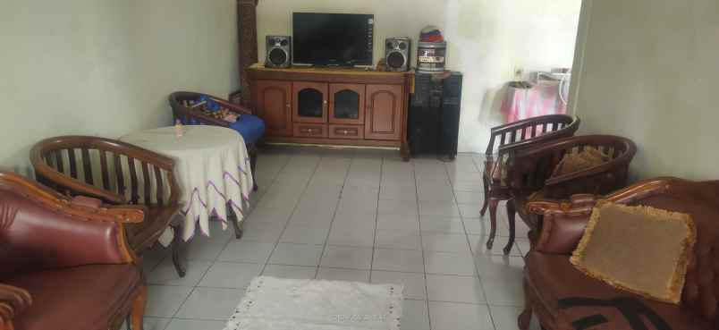 dijual rumah jln lematang vi no 373 rt
