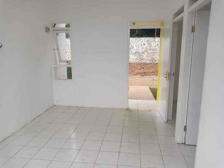 dijual rumah jln raya bojong klapa