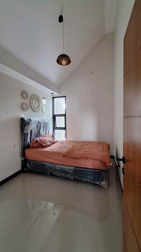 dijual rumah kaliurang km 9